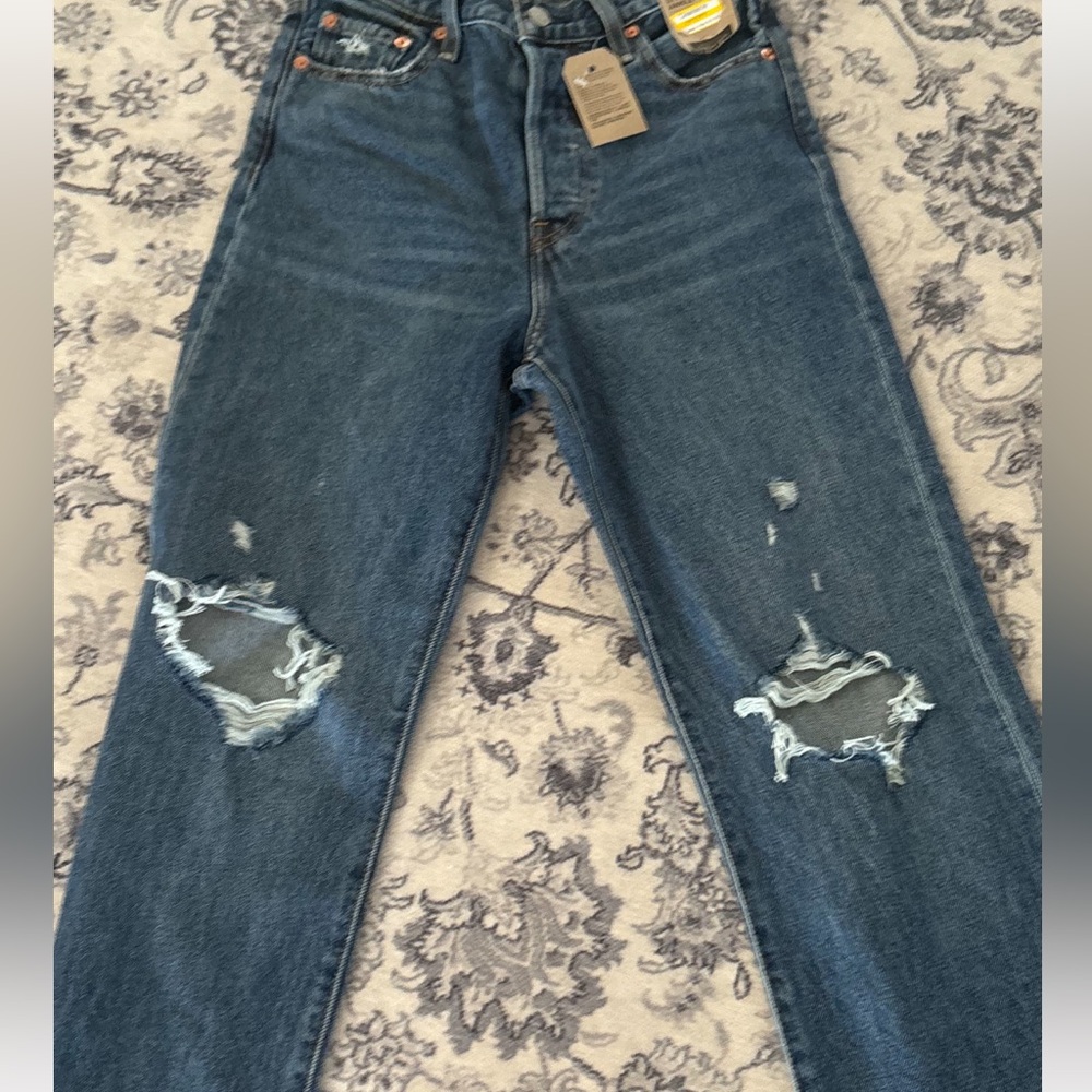 Levi 26” x 27’” super high rise ribcage straight ankle jeans